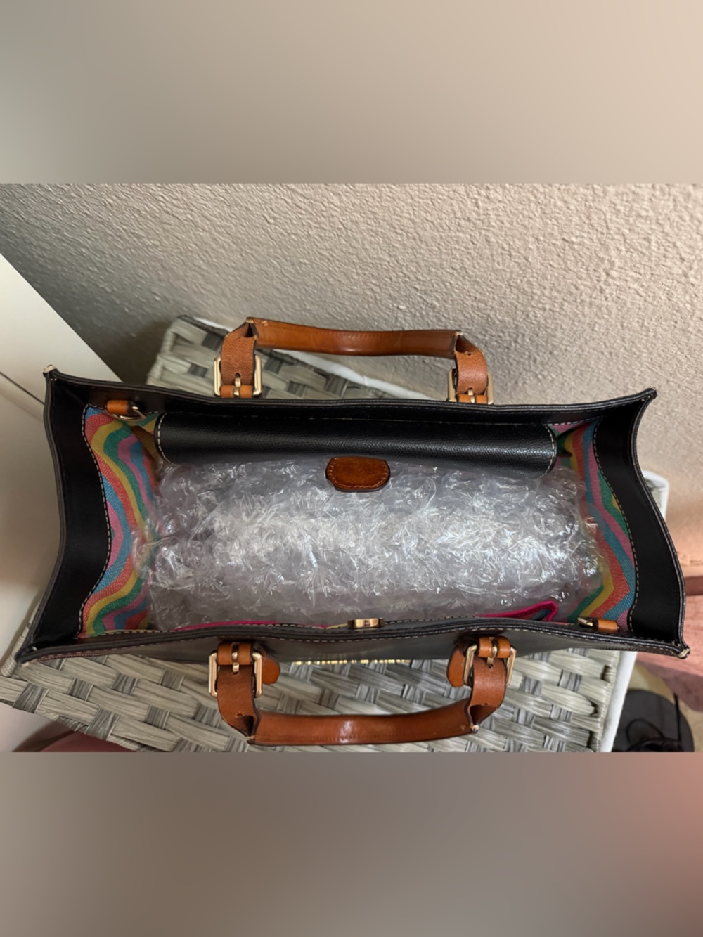 Dooney & Bourke Black Janine Leather Satchel Tan Trim Colorful Chevron Lining - Picture 13 of 16